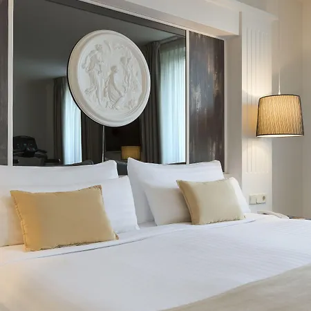 Opera, Affiliated By Melia Hotel 4*