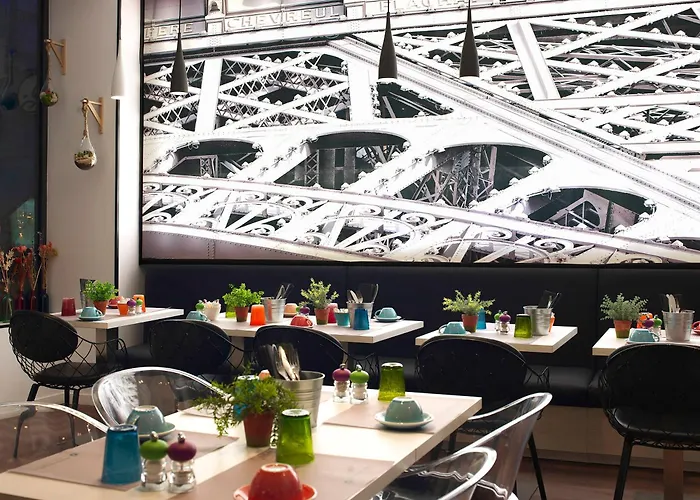 Hotel Opera Affiliated By Meliá 4*