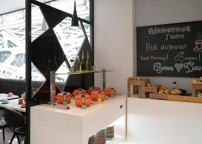 Opera Affiliated By Meliá 4*