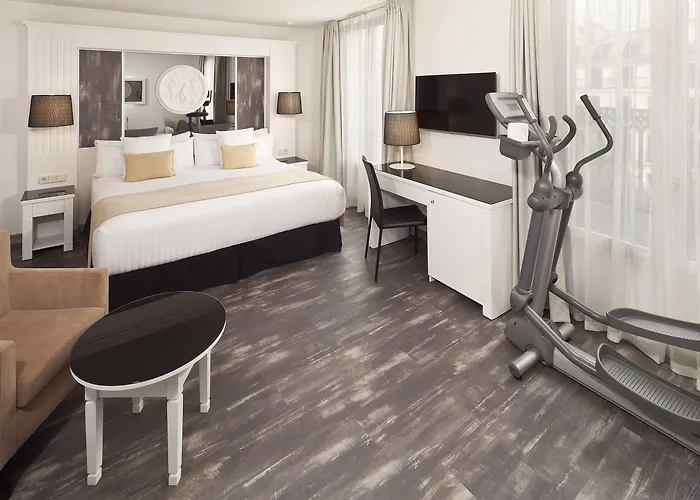 ホテル Opera Affiliated By Melia 4*