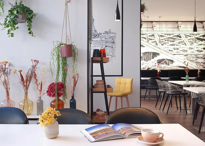 Hotel Opera Affiliated By Melia 4*