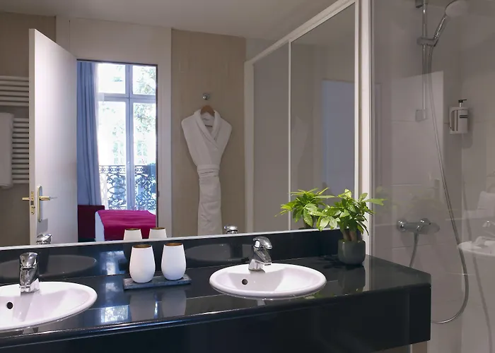 ホテル Opera Affiliated By Melia