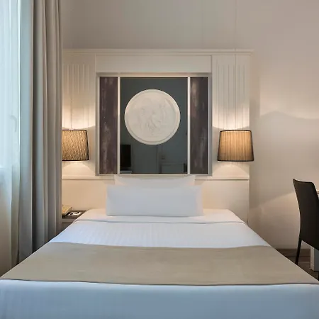 Opera Affiliated By Melia Hotel 4*