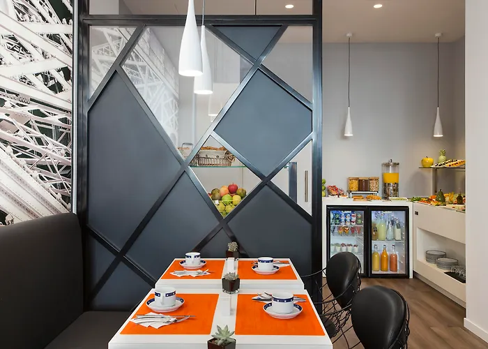 Opera Affiliated By Meliá 4*