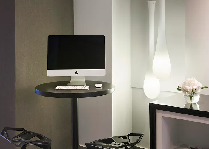 Opera Affiliated By Meliá Hotel 4*