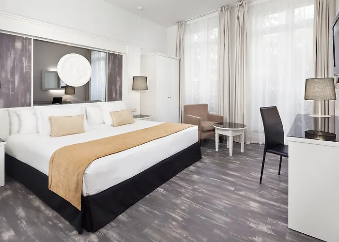 Opera Affiliated By Meliá 4* París