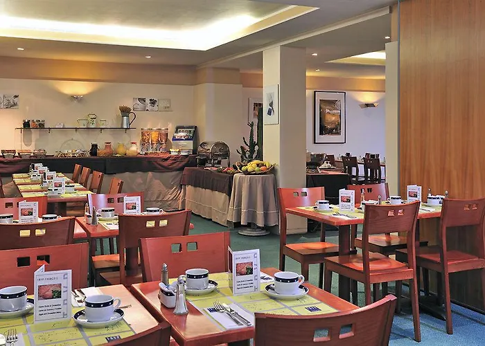 Hotel Opera Affiliated By Meliá 4*